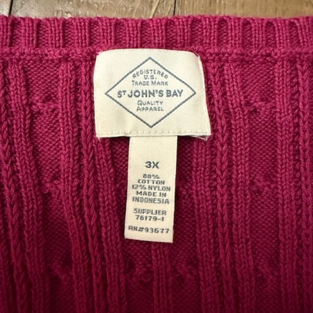 St. John's Bay Classic Cable Knit Sweater V-Neck in Berry Crush Size 3X - Picture 4 of 5